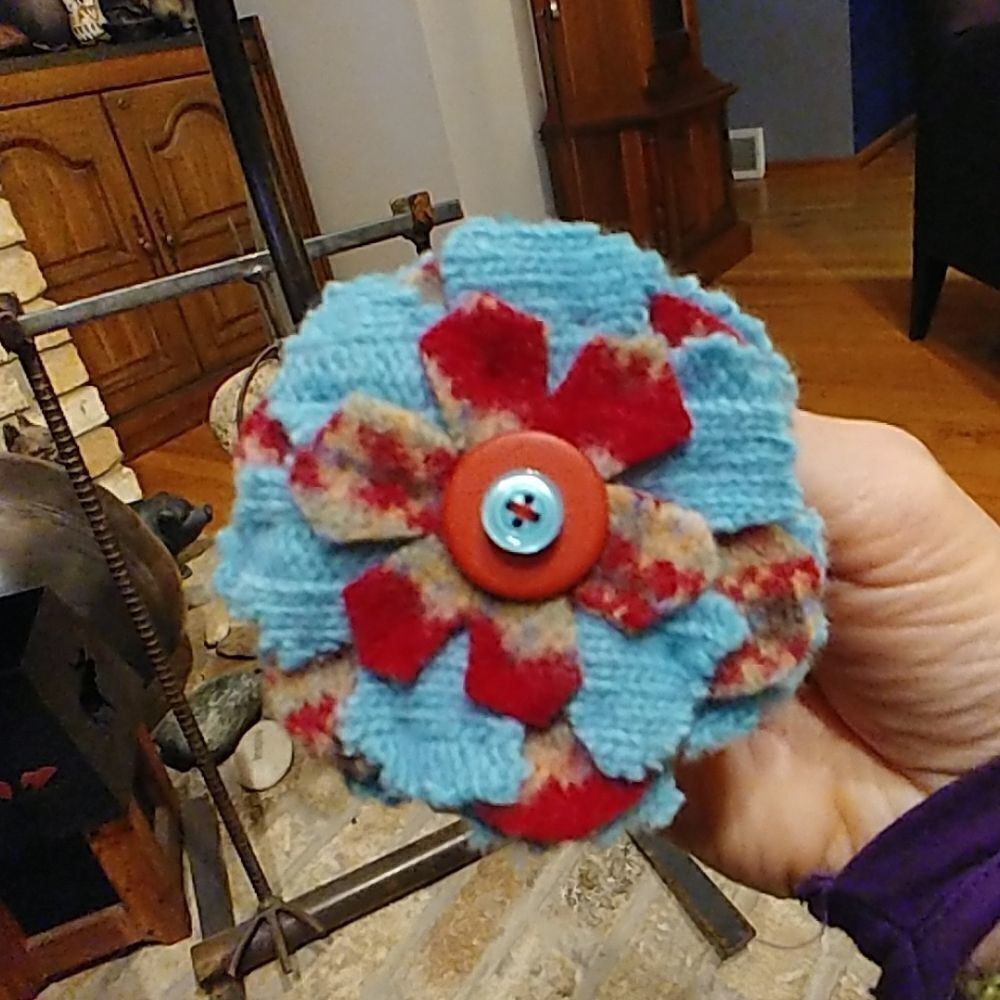 ⭐3 for $20⭐ Upcycled Felted Wool Flower Pin - Picture 2 of 4
